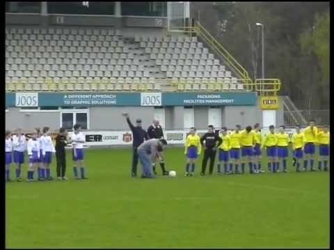 VC Tielen A-Miniemen Kampioen 2003-2004 (1/5)