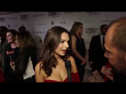 Thumbnail of the video: NYFF52 "Gone Girl" Red Carpet | Emily Ratajkowski