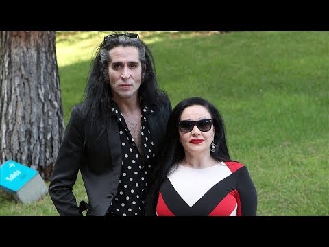 ✅  Alaska y Mario Vaquerizo celebran su aniversario más especial