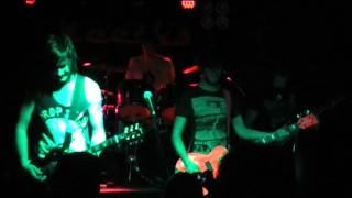 A Hole Inside - Worth to Steal (live)