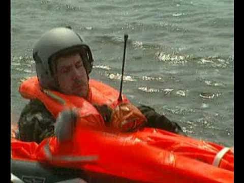 Bundeswehr-Lehrfilm  -  Überleben auf See für Piloten (1993)