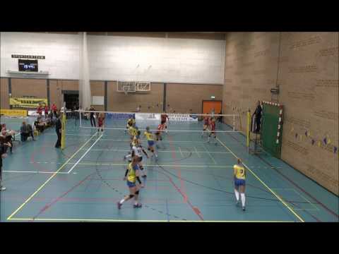 Topdivisie Volleybal  Donitas DS1-  Dynamo Apeldoorn DS1 op18 februari 2017