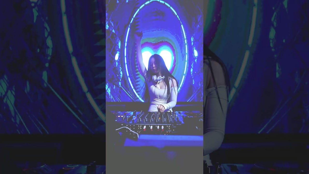 Promotional video thumbnail 1 for Paris Wu Music
