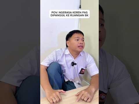 Jadi pusat perhatian temen sekelas 😎