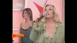 EMEL SAYIN /Uzun İnce bir Yoldayım - Yüce Dağ Başında Harman