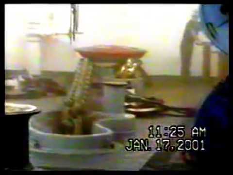 US Navy Ship loses anchor and chain