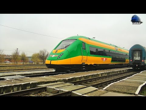 Trenul Astra Trans Carpatic IR15548 Oradea-Arad in Gara Salonta Station - 19 November 2018