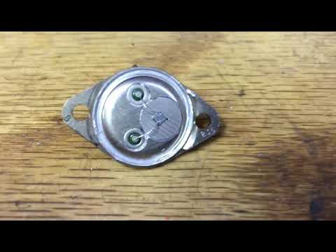 TO-3 NPN silicon transistor decap