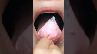 Download lagu SATISFYING ASMR LIPS SOUNDS DRINKING LIPS #SHORTS #SATISFY #LIPS mp3