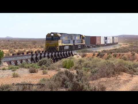 NR 70 leads east bound 2PS7 at Mannahill, SA 23rd Jan 2019.