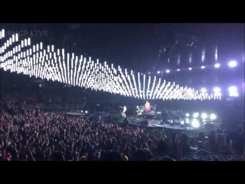 Red Hot Chili Peppers - Intro + Can't Stop - Staples center, LA [Multi-Cam] March 10th, 2017