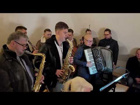 Madeje i Przyjaciele - "Dnia Jednego o Północy" - Pasterka 2022 Wilczyce