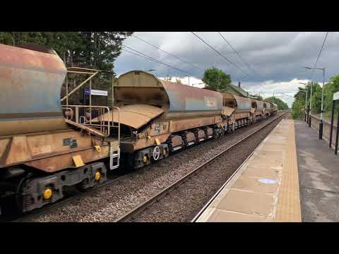 GBRf 66735 passing Ashwell & Morden with 6L37 Hoo Junction - Whitemoor Yard - 05/06/20