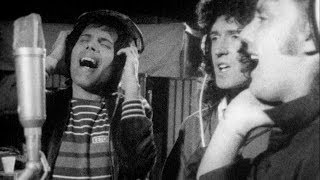 Queen - We Are The Champions (studio session)
