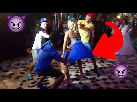 Debutante Dançando Funk 2017 - DANÇEI FUNK OLHA NO QUE DEU? festa de 15 anos