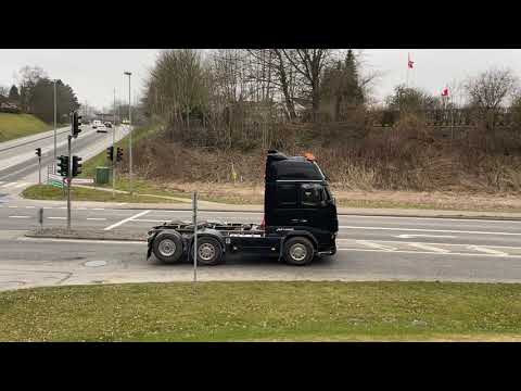 Volvo FH660 underway to client