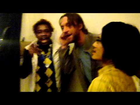 skelly s'amuse avec un japonais et un allemand appelé Hallo Werner Clan