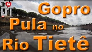 preview picture of video 'GOPRO se atira no Rio Tietê e Sobrevive - Escola Pública de Fotografia'