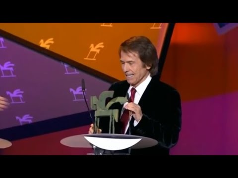 Raphael recibe el Premio Ondas 2015 por toda su trayectoria musical