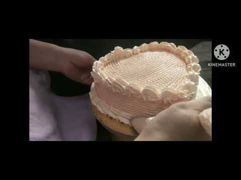 Calendar decoration idea on heart shape cake|Dharmi Cakes And Cookies|#like #share #subscribe #heart