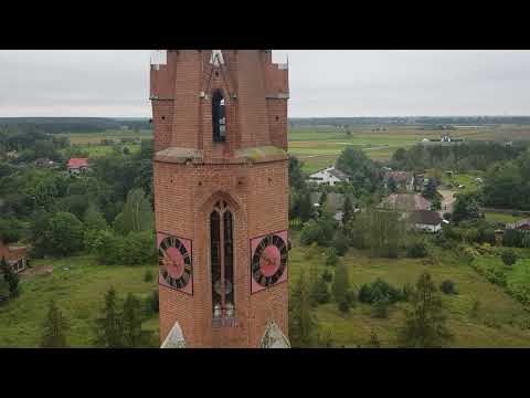 Chrząstawa Wielka widok z  małej wieży kościoła .