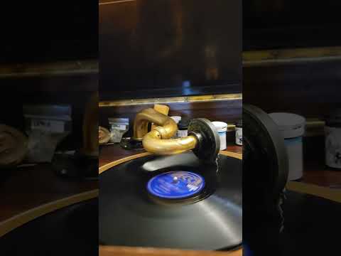 Three Shif'less Skonks - Ted Weems His Orchestra Decca Records #1884 1938