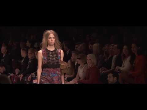 Videoclip de Still Getting Used to Being On My Own (Piano Tapes) — Tom Odell