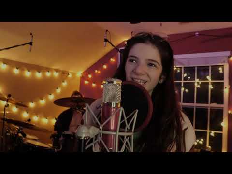Platinum Moon - What's Up? (4 Non Blondes Cover) - Live From The Attic