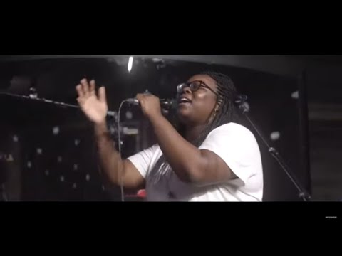 Here In Your Presence +Spontaneous (Wonderful, Beautiful, Glorious) UPPERROOM 07.06.21 Eniola Abioye