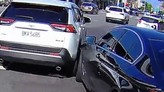 [討論] 這樣的小擦撞，責任怎樣歸屬呢