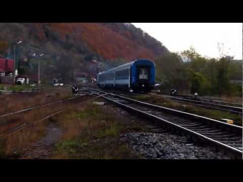 Trenuri - Trains in Poieni (Cluj County) (02 11 2012)