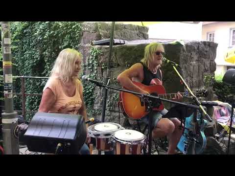 ACOUSTIC STORM: "Hymn" (B.J.H. Cover) -  Live on "Monkey Rock", Tübingen