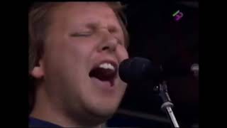 09. I BLEED (Pixies Live at Rock Werchter 1989 (Sputnik TV))