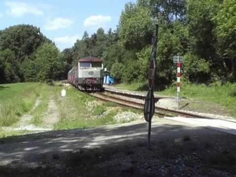 749.107 na čele sv, 9057 a 749.253 na čele os. 9055 - sestřih - 23.6.2012.