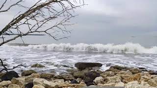 Download lagu Ombak Pantai Bojong Salawe Pangandaran mp3