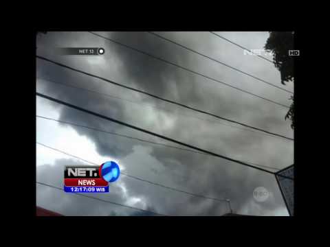 Video Amatir Erupsi Gunung Gamalama - NET12