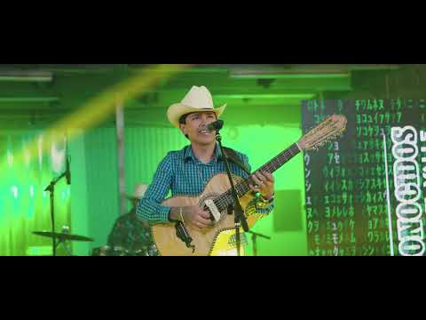 A Punta De Balazos - Los Desconocidos Del Valle