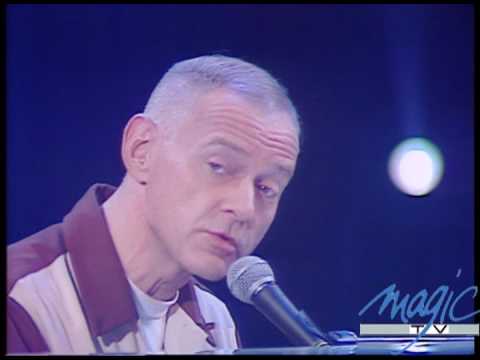 Un Homme Heureux video