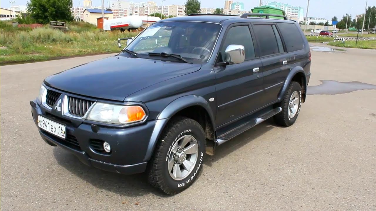 2006 Mitsubishi Pajero Sport. Start Up, Engine, and In Depth Tour.