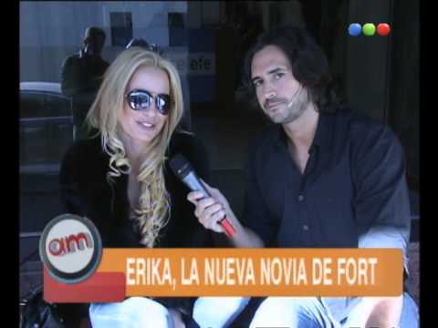 Mates en la vereda con Erika Mitdank - AM