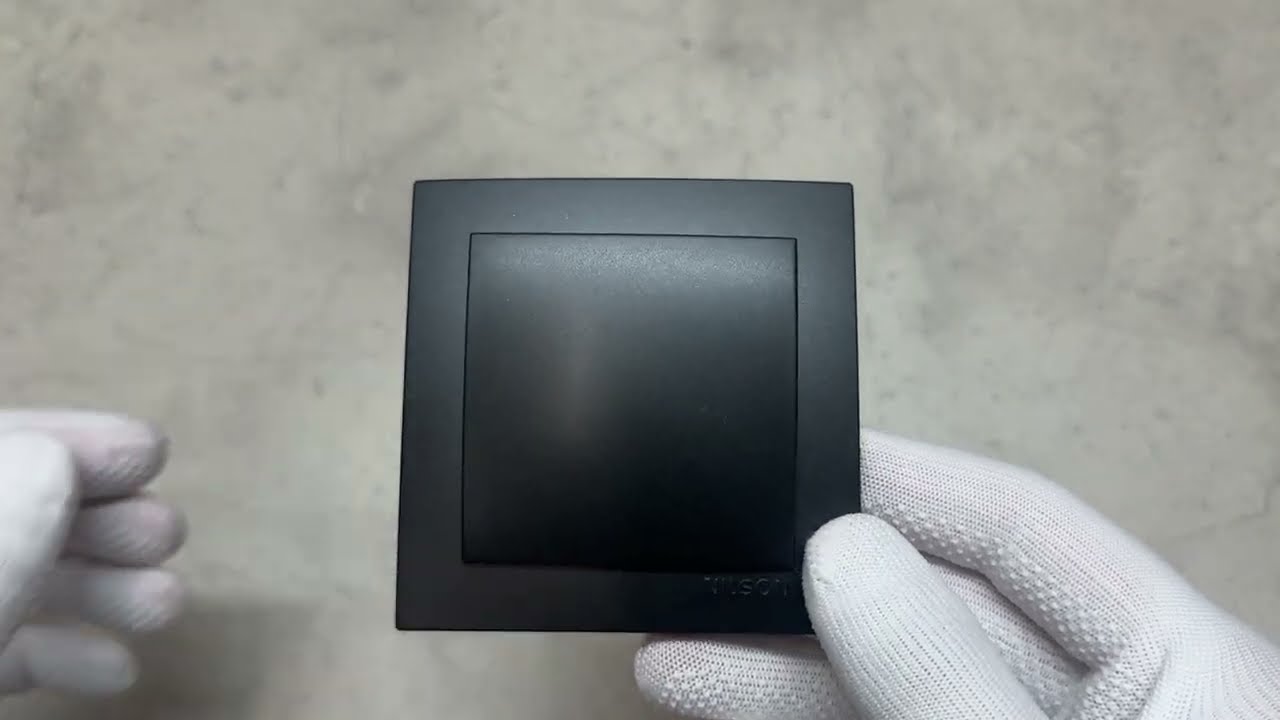 Выключатель одноклавишный NILSON Touran черный матовый 24381001