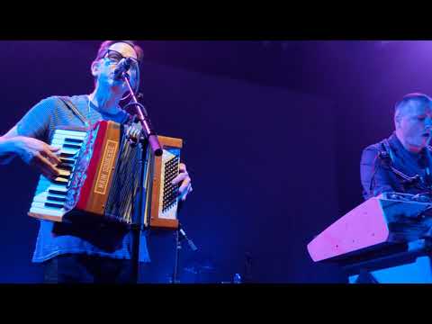 They Might Be Giants - "Let's Get This Over With" (2018-04-14 - 9:30 Club, Washington, DC)