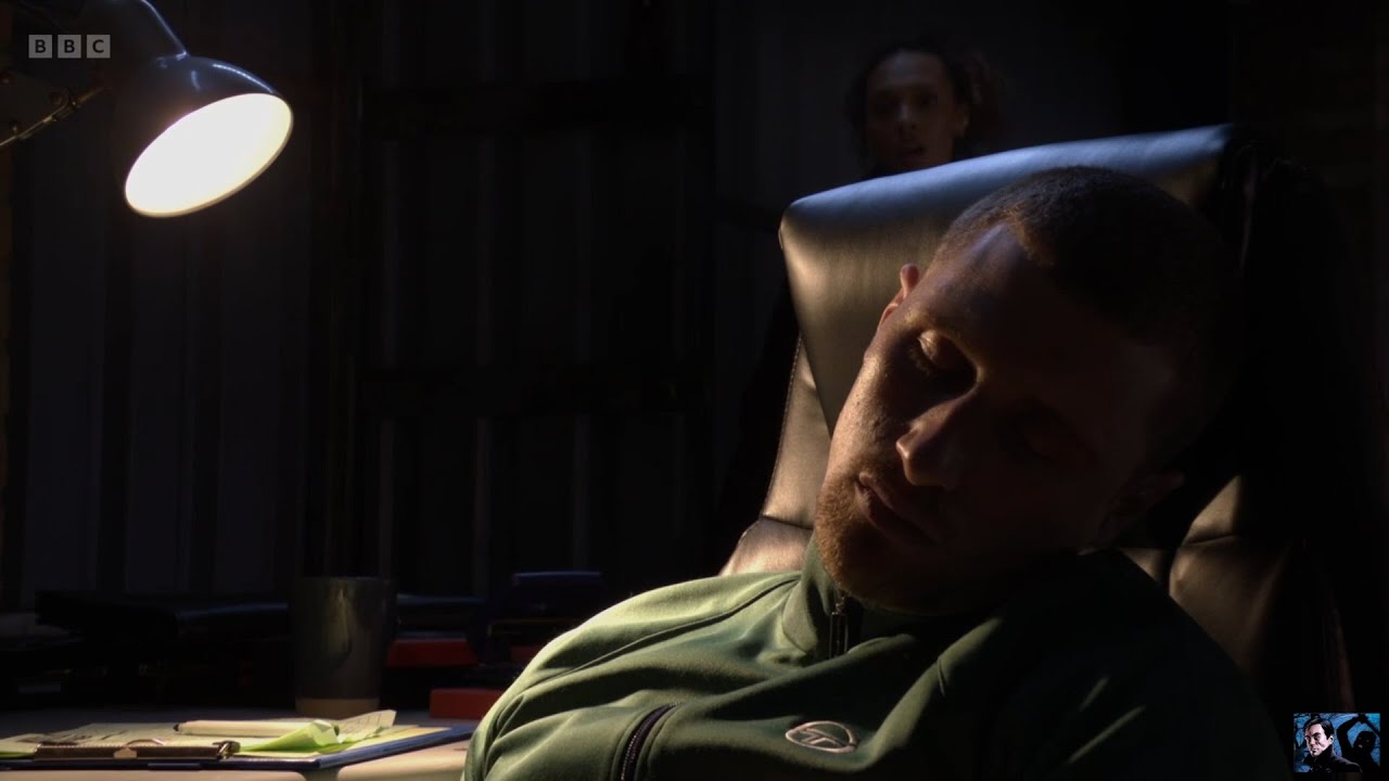 YouTube Thumbnail Downloader FULL HQ IMAGE