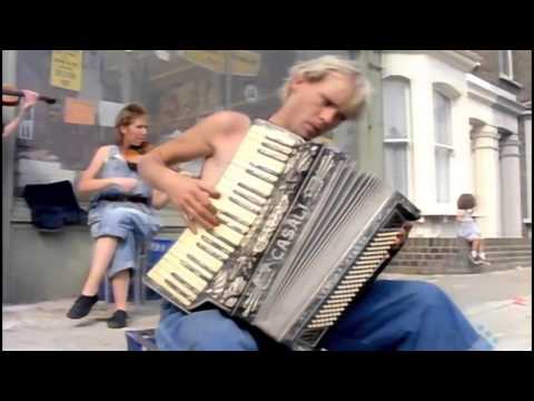DEXY'S MIDNIGHT RUNNERS  - COME ON  EILEEN (HD)