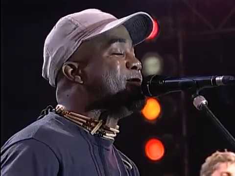 Hootie and the Blowfish with Willie Nelson - Let Her Cry (Live at Farm Aid 1995)