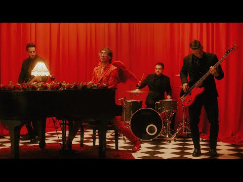 All Time Low: Modern Love [OFFICIAL VIDEO]