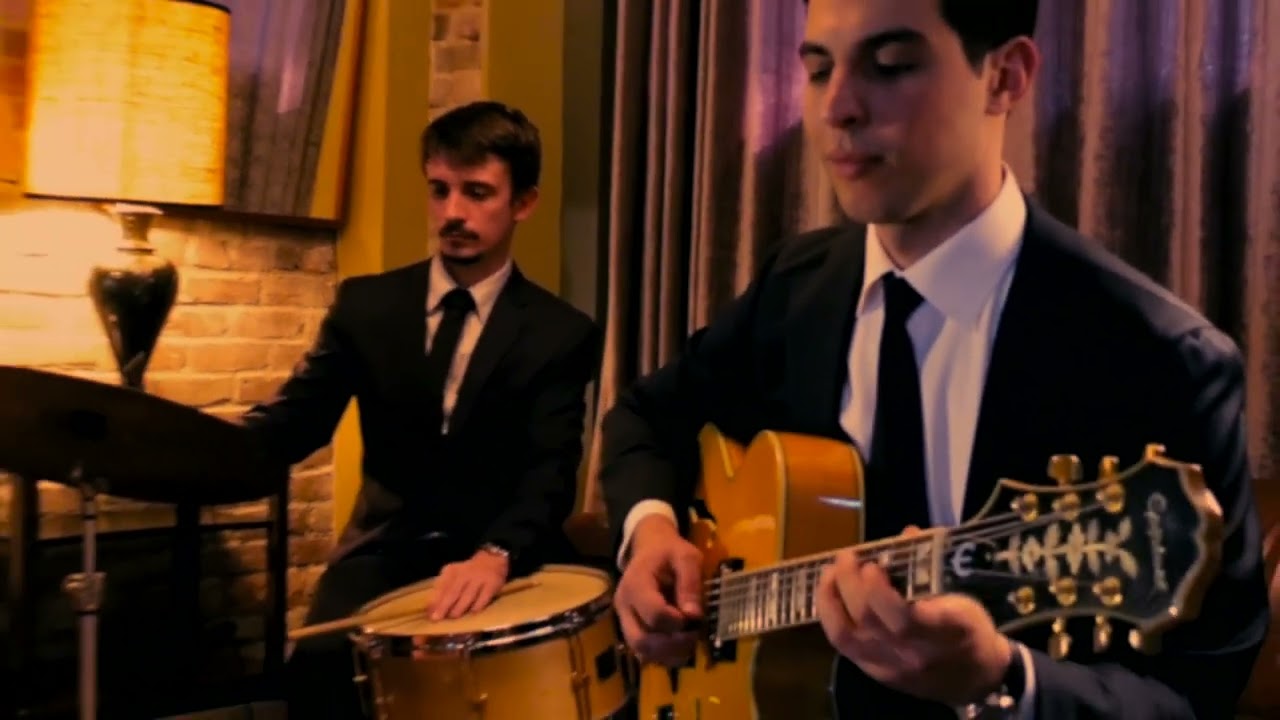 Promotional video thumbnail 2 for Yûr Jazz Band