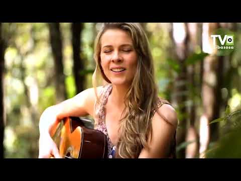 KATIE JAMES EN TIBASOSA