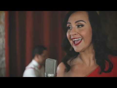 Ivis Cequea, PORTENTOSAMENTE ROMANTICA