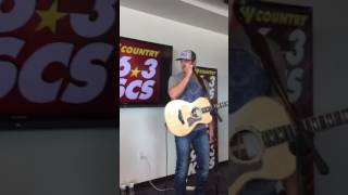 Easton Corbin- Someday When I&#39;m Old (private KSCS show)